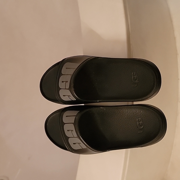 Mens ugg slides - Picture 2 of 3